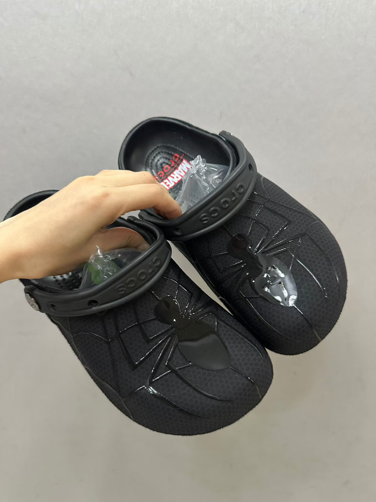 Crocs Spider Man