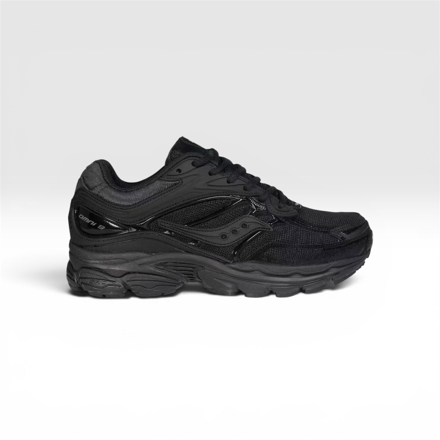 Saucony Omni 9 Armor Black